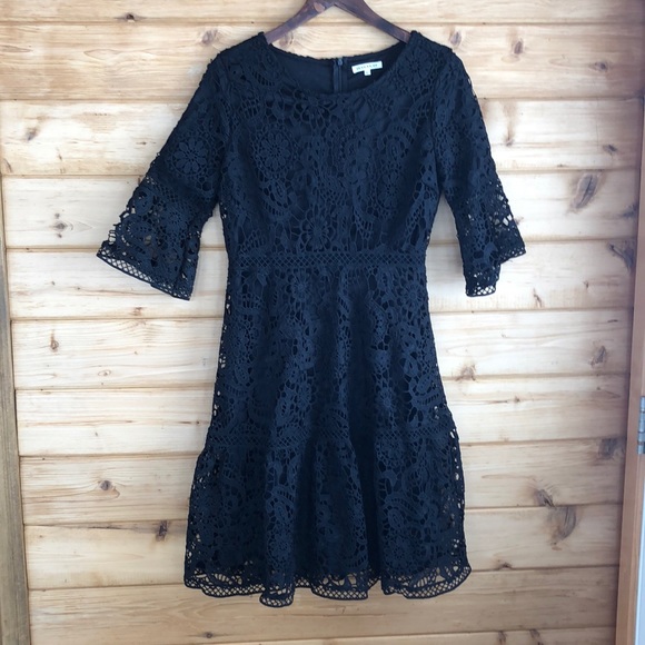 Little Black Dress - Crocheted Floral - Picture 1 of 4